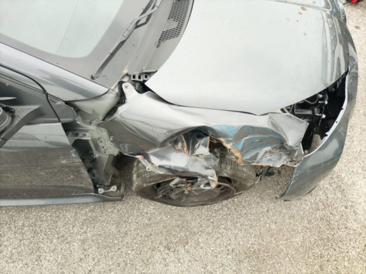 Toyota Yaris Cross 1.5 Hybrid 5p. E-CVT Premiere (5)