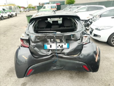 Toyota Yaris 1.5 Hybrid 5 porte Energy (8)