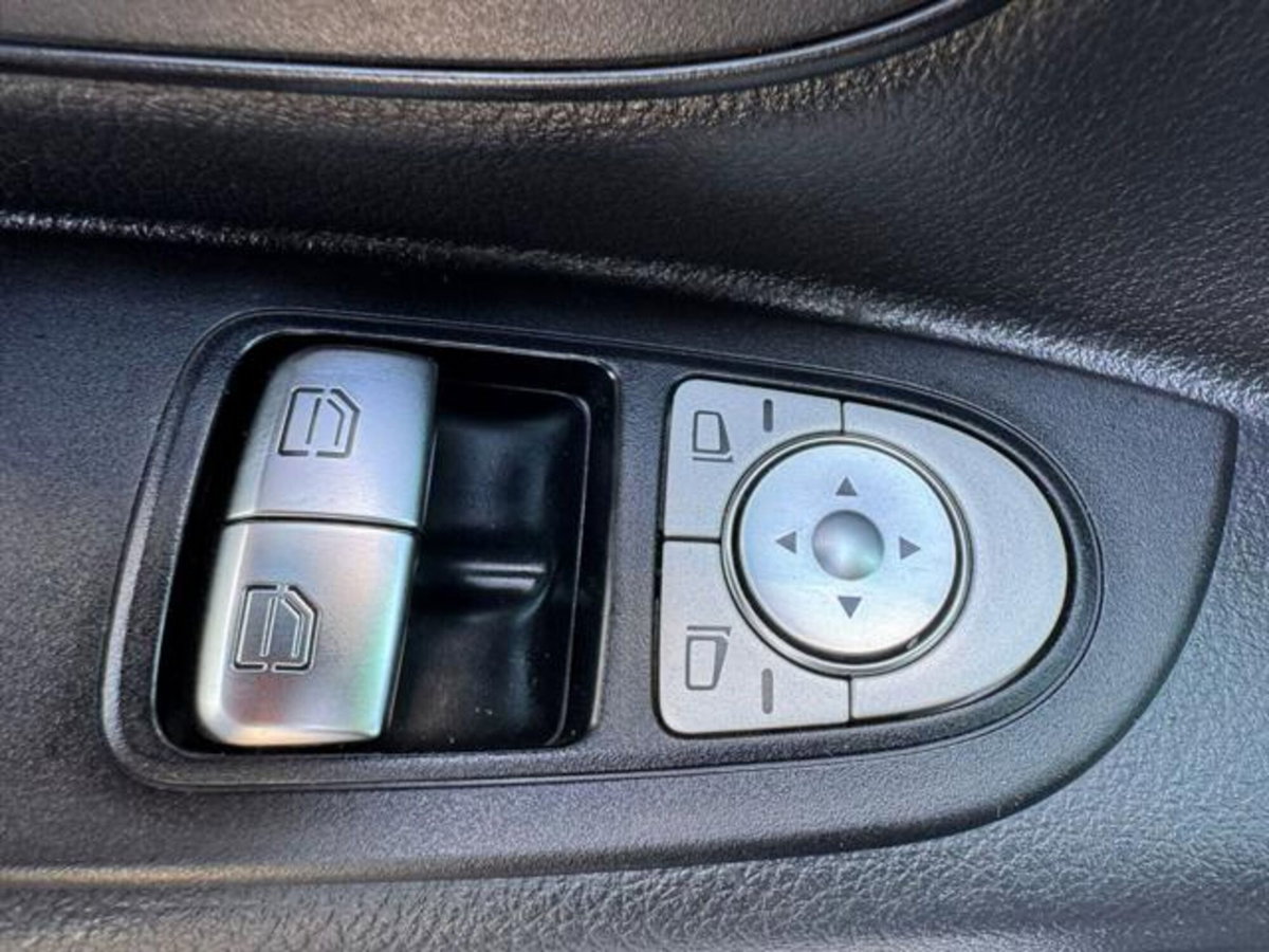Mercedes-Benz Vito 2.2 114 CDI PC-SL Furgone Long Business (18)