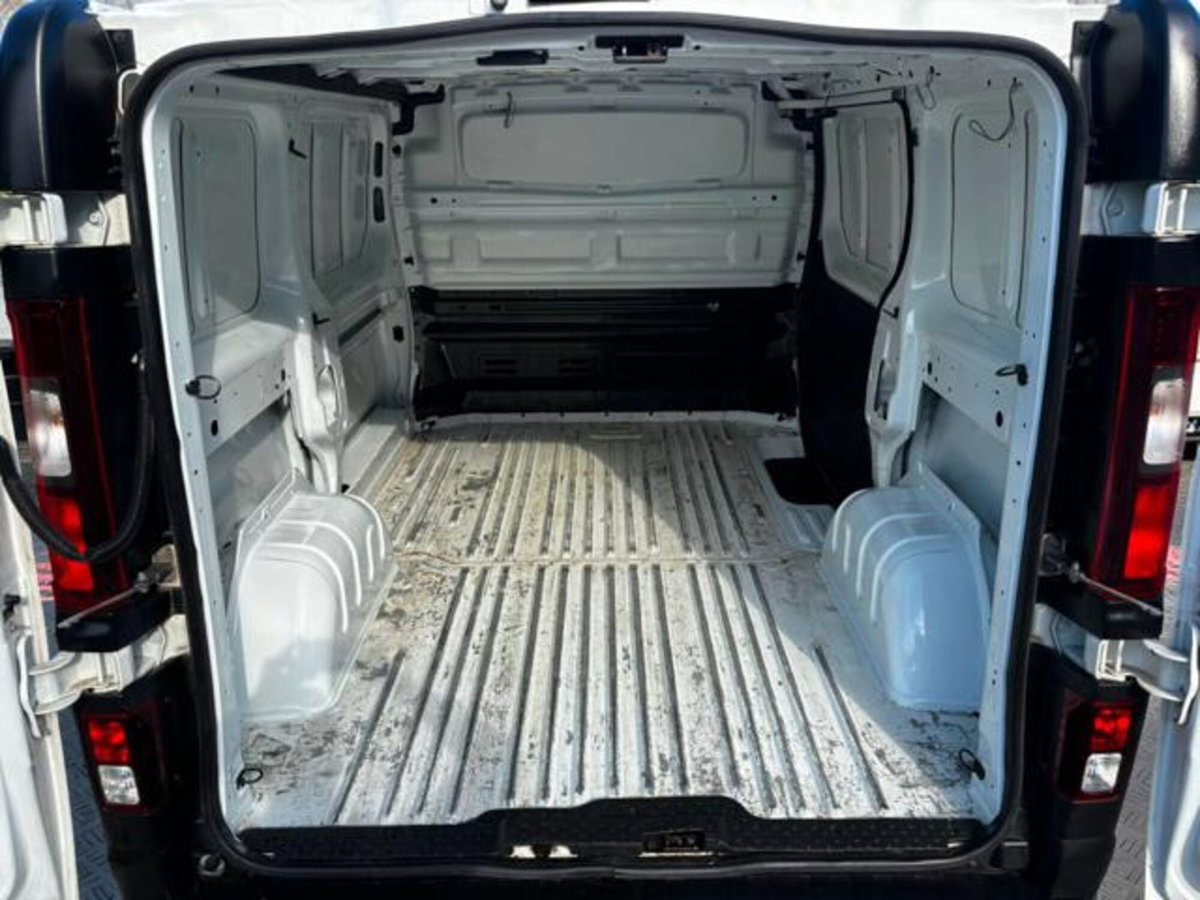 Renault Trafic Furgone T27 1.6 dCi 120CV PC-TN Furgone Ice (11)