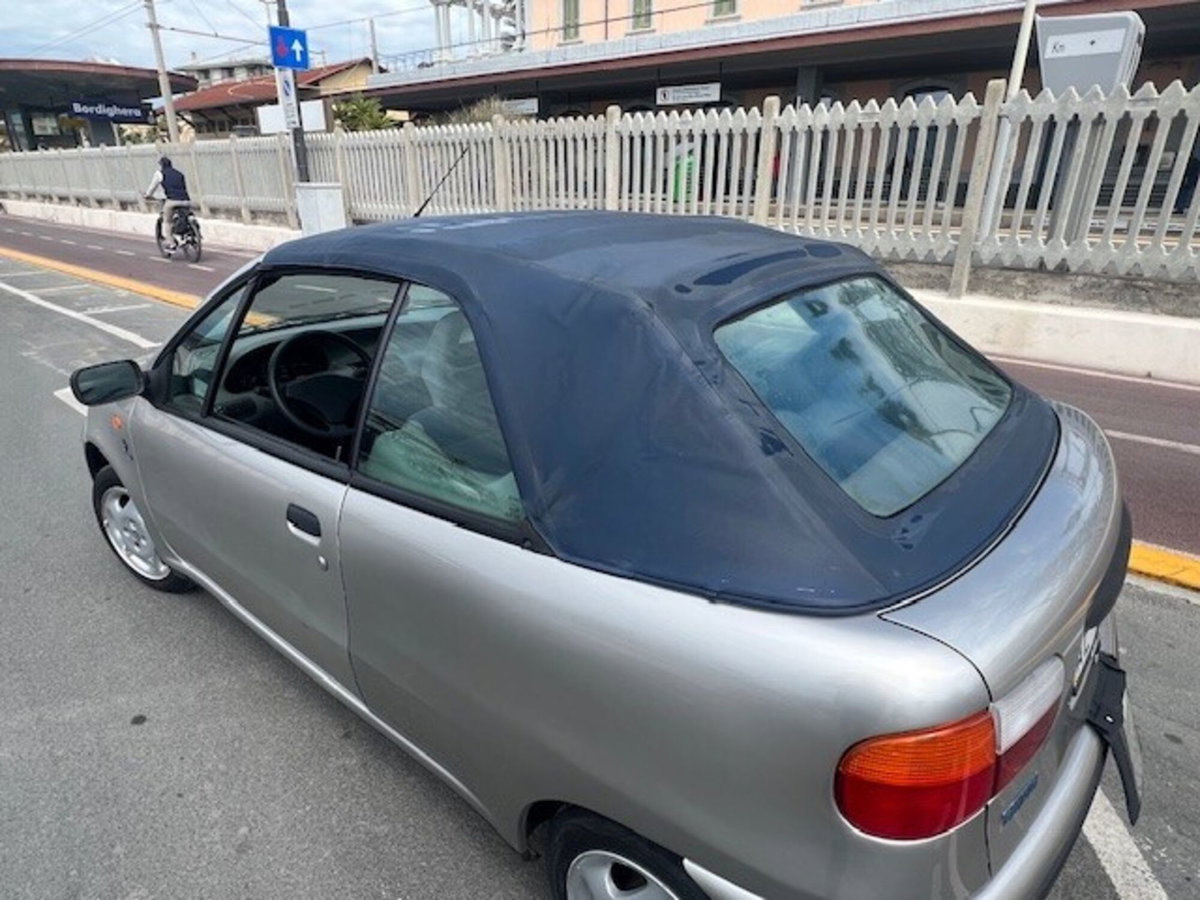 Fiat Punto Cabrio 60 cat Cabrio S (18)