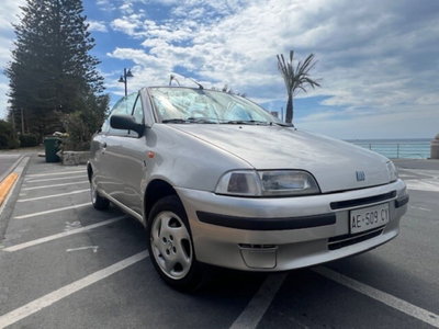Fiat Punto Cabrio 60 cat Cabrio S (3)
