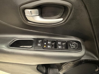 Jeep Renegade 1.6 Mjt 130 CV Longitude (12)