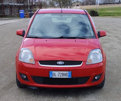 Ford Fiesta 1.4 TDCi 5p. Ghia (19)