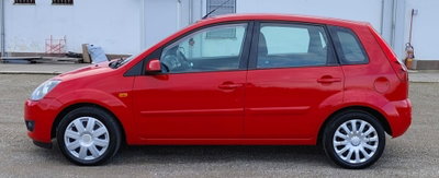 Ford Fiesta 1.4 TDCi 5p. Ghia (20)