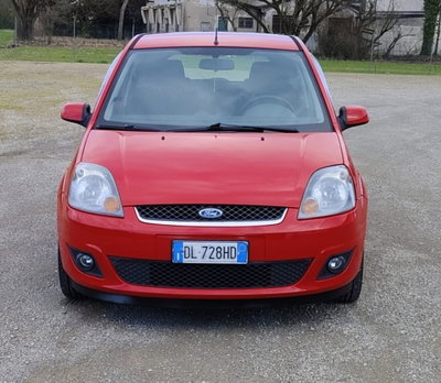 Ford Fiesta 1.4 TDCi 5p. Ghia (3)