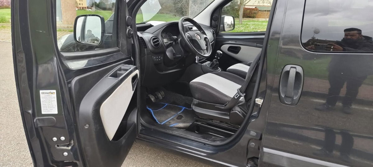 Fiat Qubo 1.4 8V 77 CV Dynamic Natural Power (11)