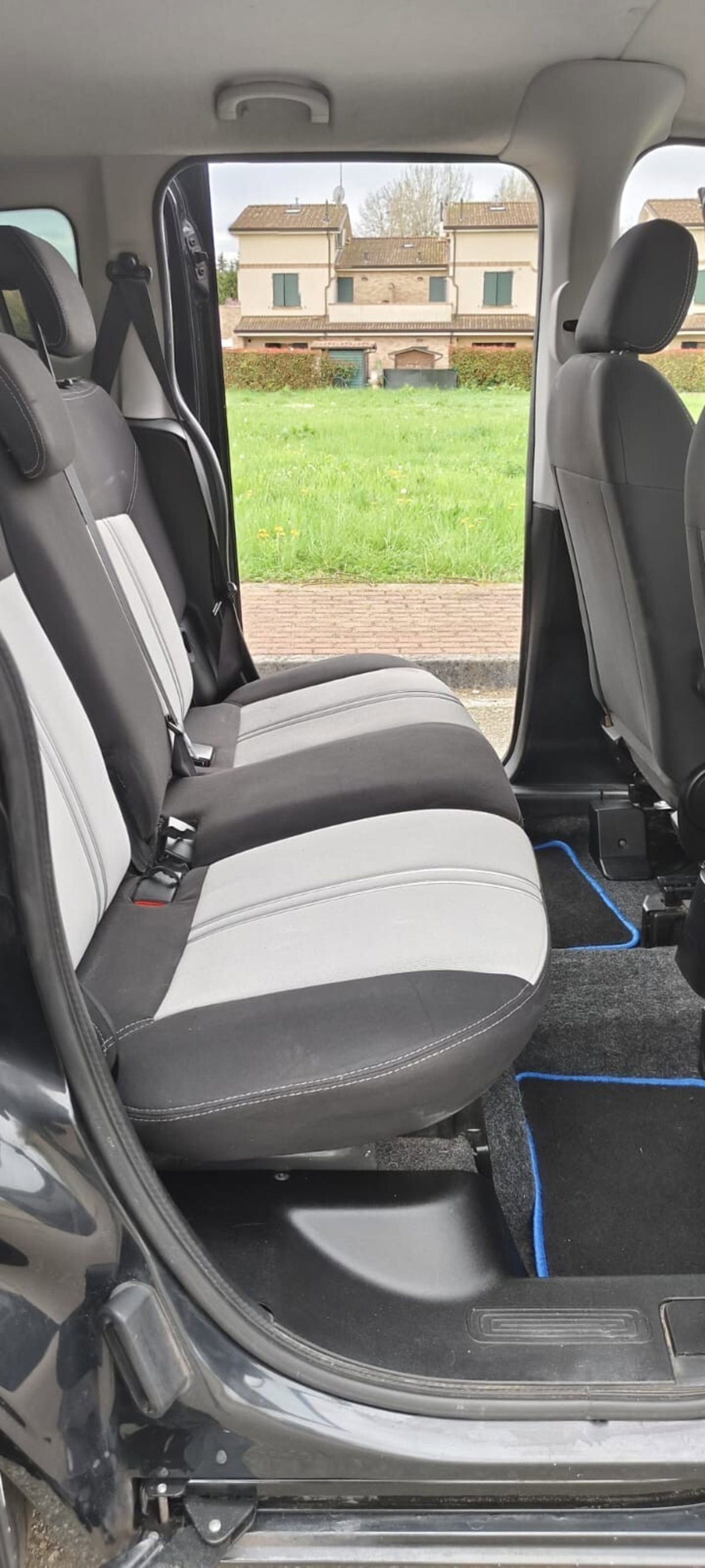 Fiat Qubo 1.4 8V 77 CV Dynamic Natural Power (12)