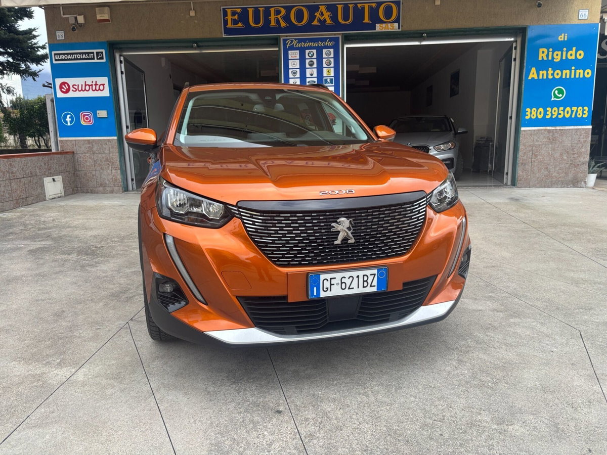 Peugeot 2008 BlueHDi 130 S&S EAT8 Allure Pack (2)