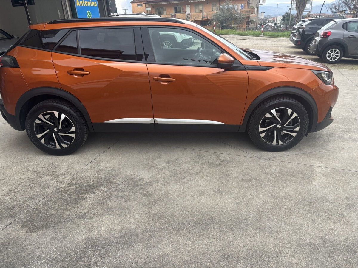 Peugeot 2008 BlueHDi 130 S&S EAT8 Allure Pack (3)