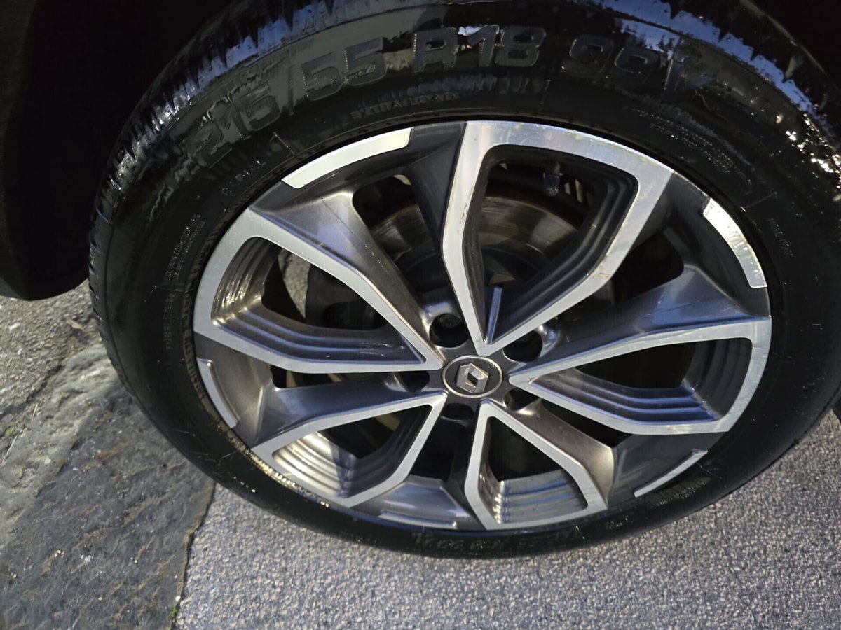 Renault Kadjar dCi 8V 115CV EDC Sport Edition (10)