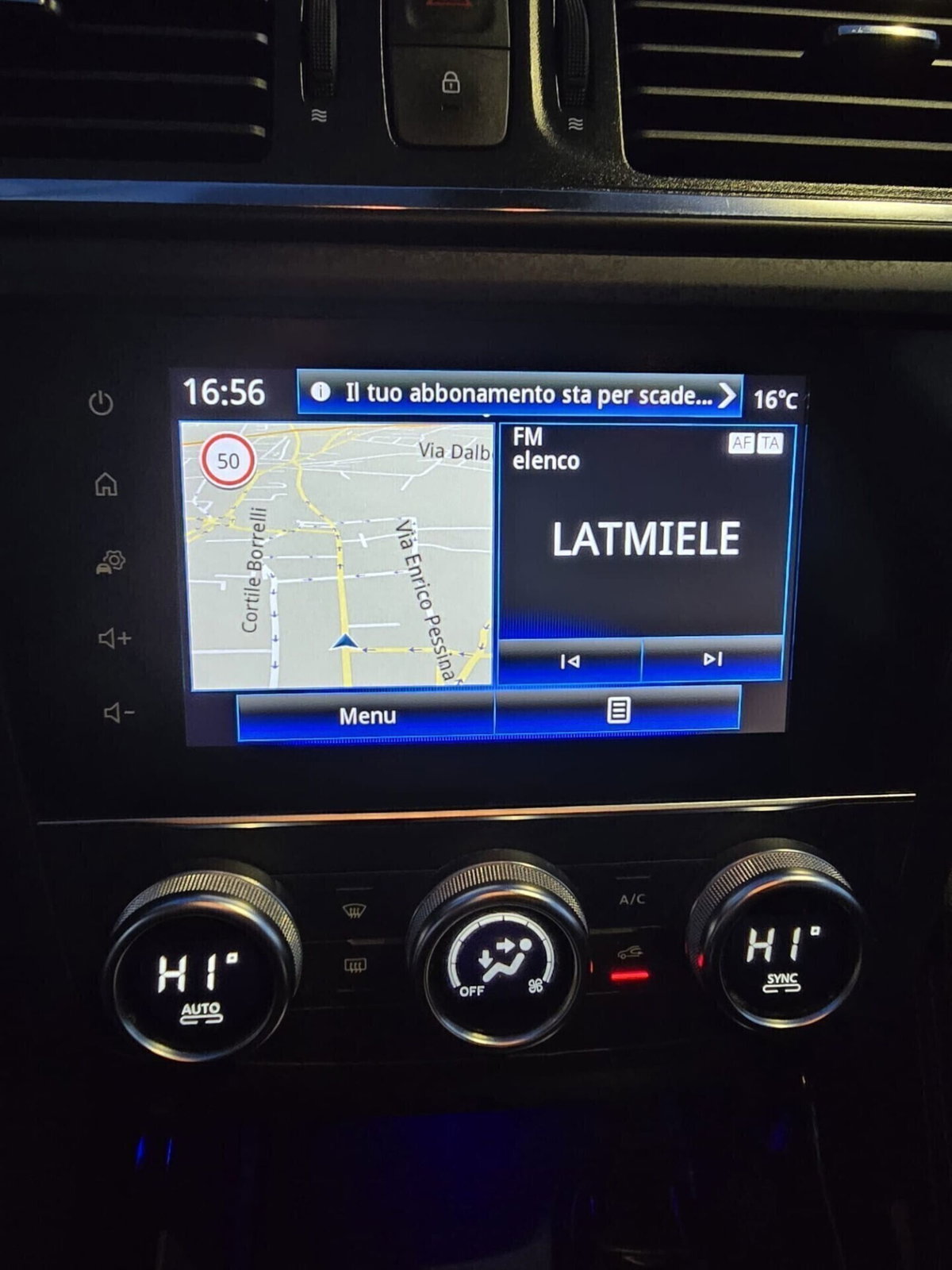 Renault Kadjar dCi 8V 115CV EDC Sport Edition (12)