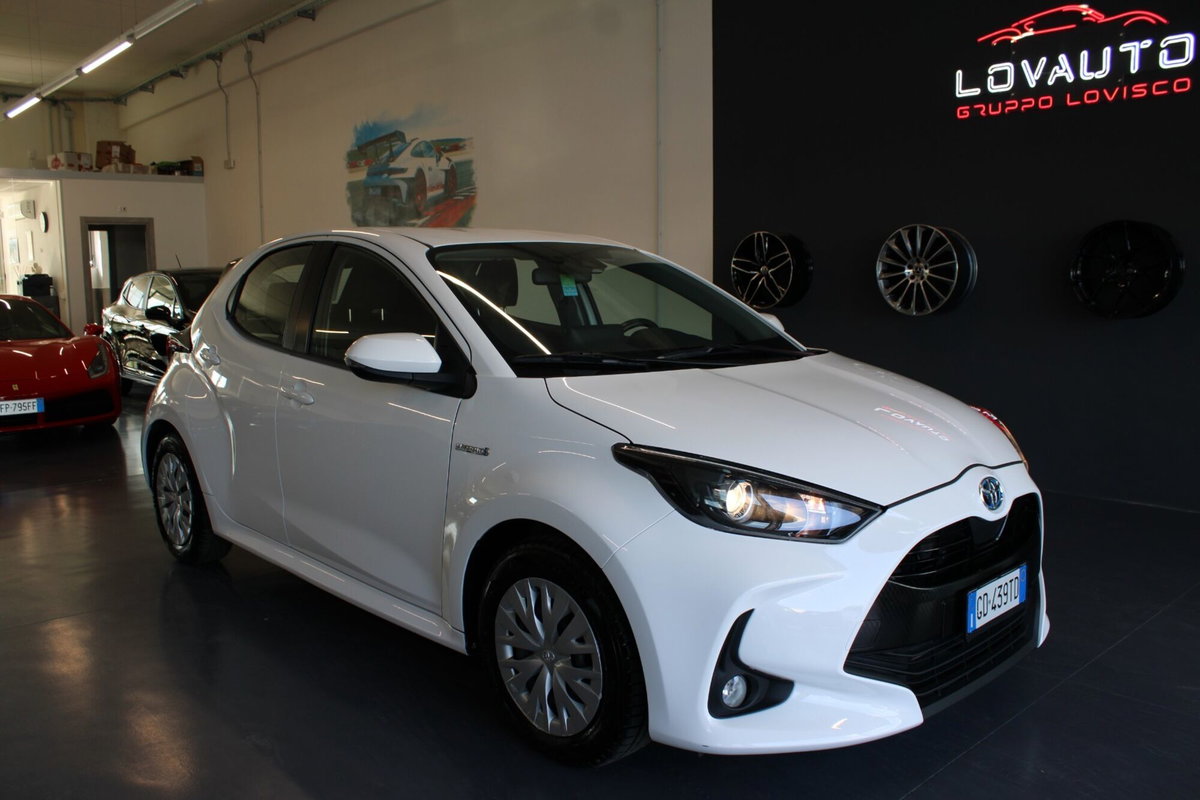 Toyota Yaris 1.5 Hybrid 5 porte Active