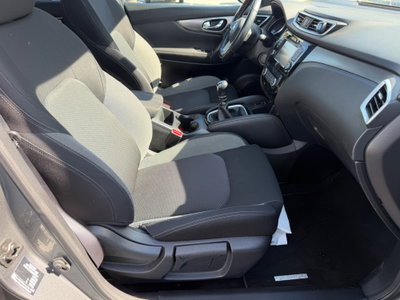 Nissan Qashqai 1.5 dCi Tekna (11)