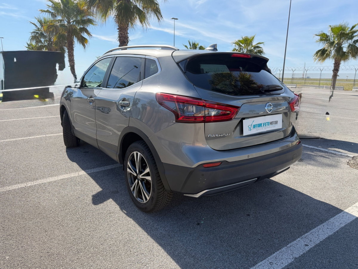 Nissan Qashqai 1.5 dCi Tekna (3)