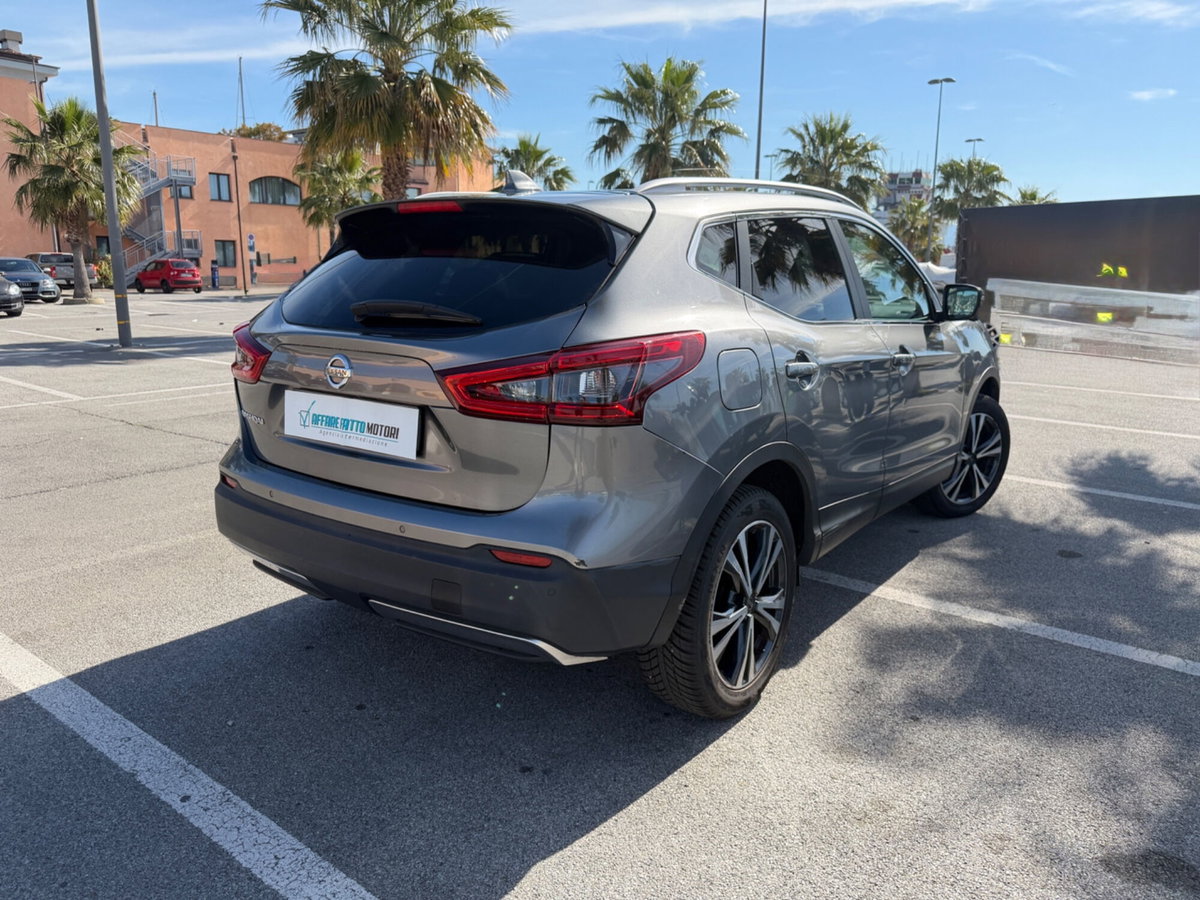 Nissan Qashqai 1.5 dCi Tekna (4)