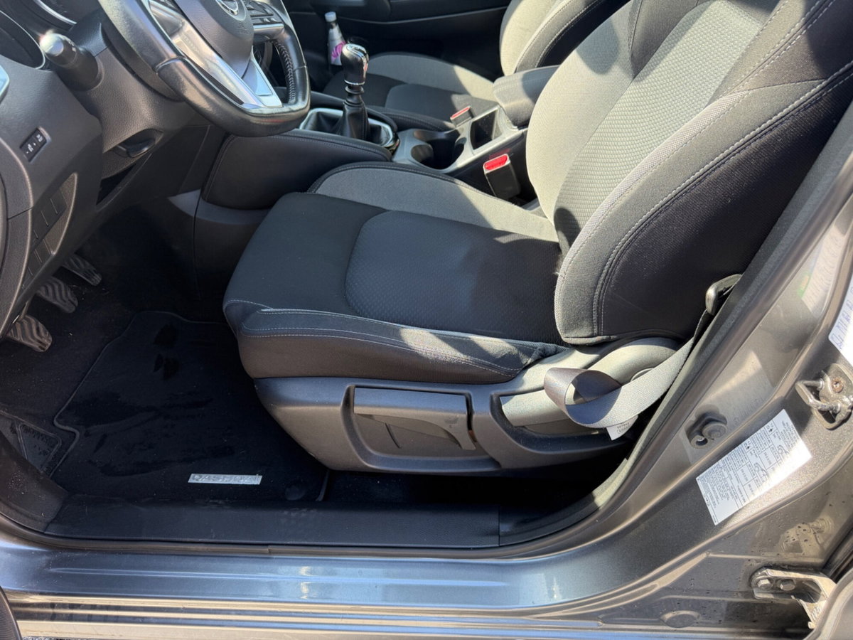 Nissan Qashqai 1.5 dCi Tekna (5)