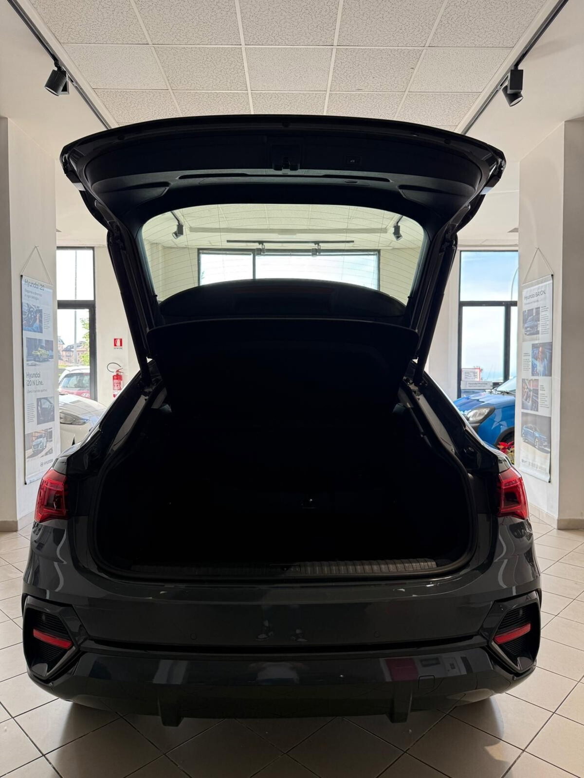 Audi Q3 Sportback 35 TDI quattro S tronic Business Plus (7)