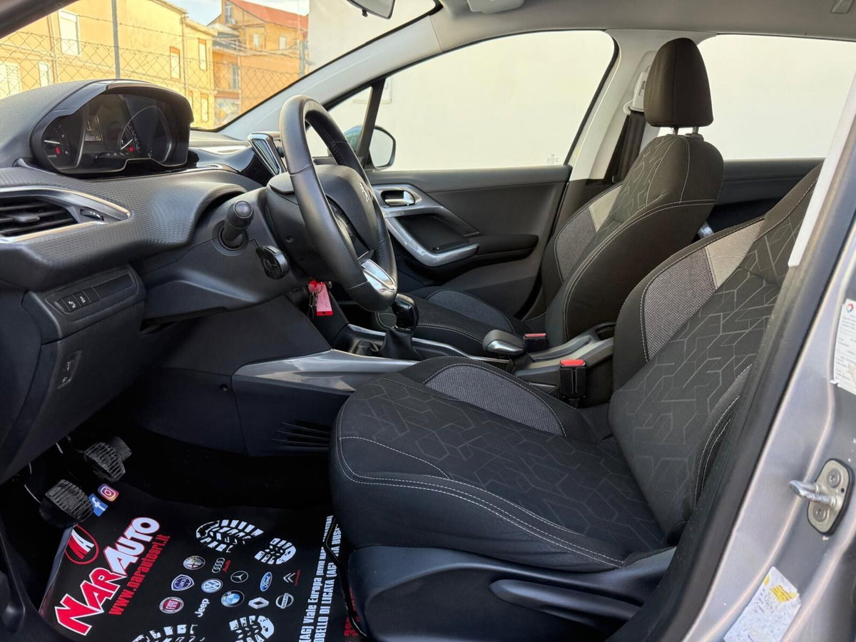 Peugeot 2008 100 Active (12)