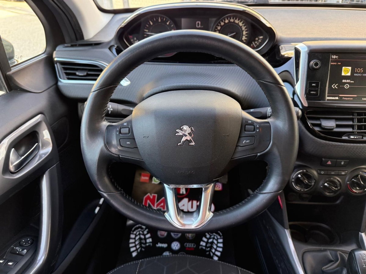 Peugeot 2008 100 Active (18)
