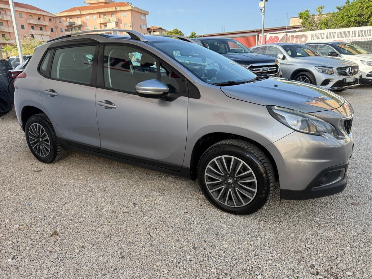 Peugeot 2008 100 Active (4)