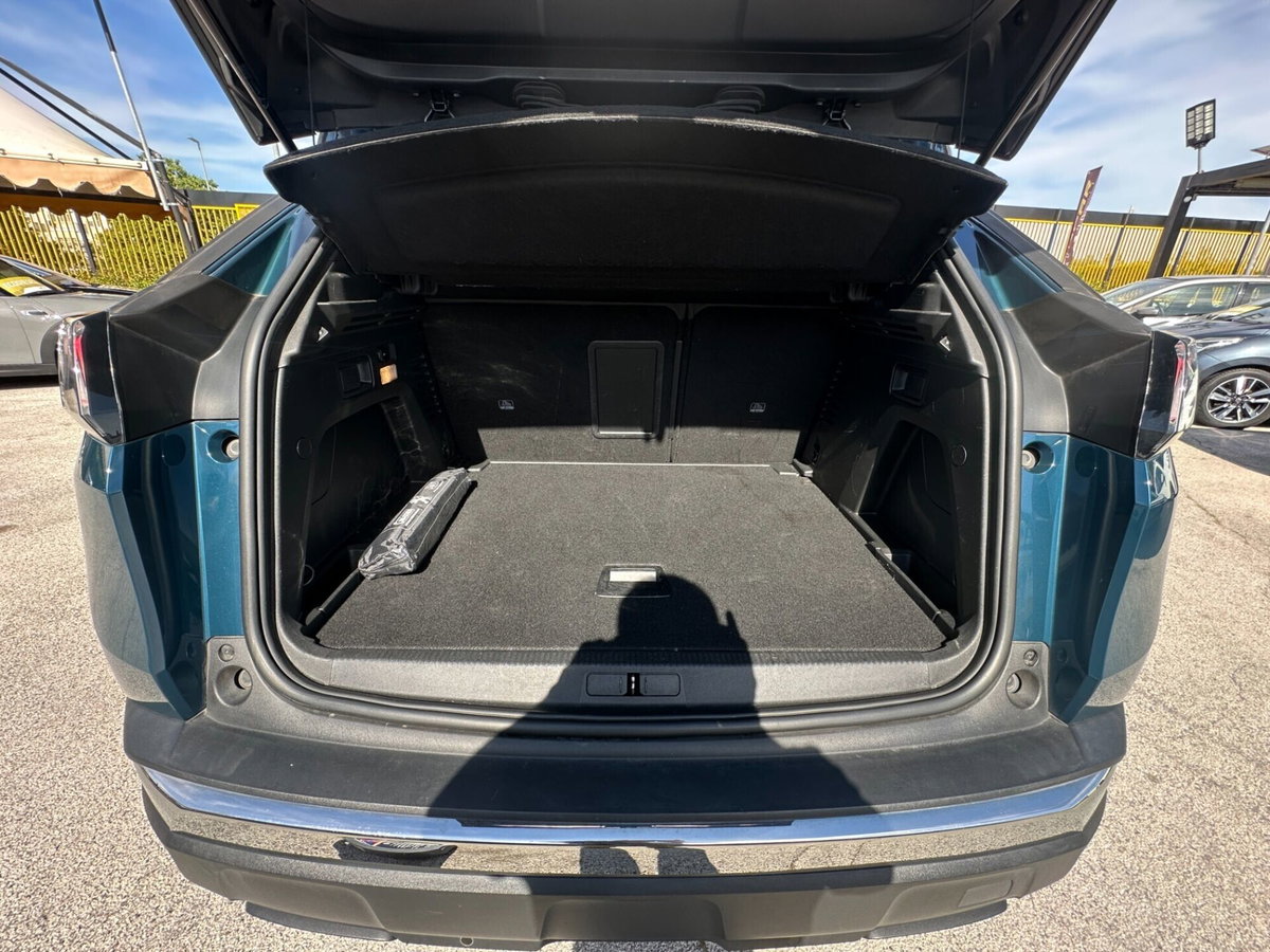 Peugeot 3008 BlueHDi 130 S&S Allure (12)