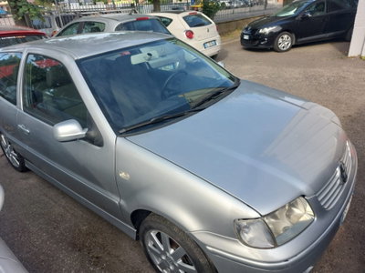 Volkswagen Polo 1.4 16V cat 3p. Highline (2)