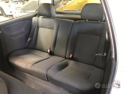 Volkswagen Polo 1.4 16V cat 3p. Highline (7)