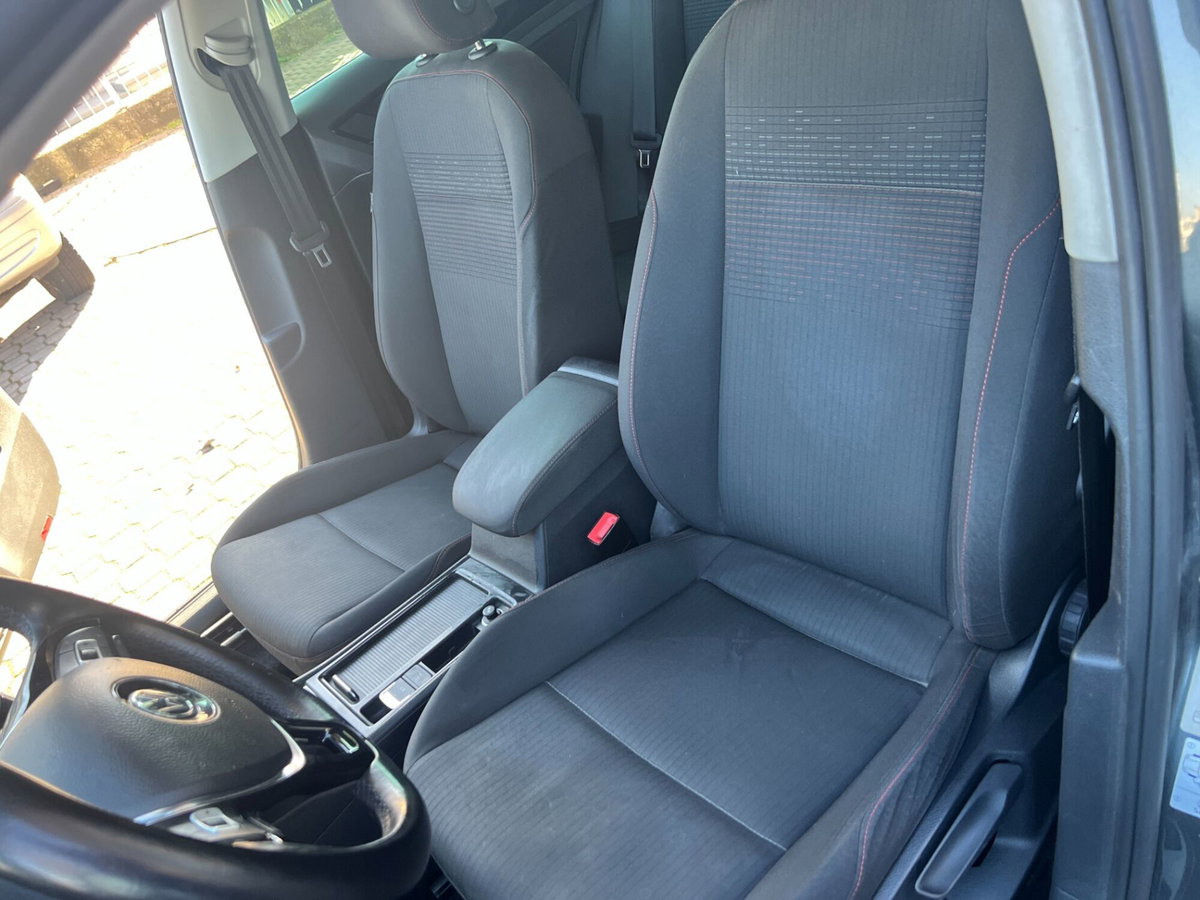 Volkswagen Golf 2.0 TDI 5p. Executive BlueMotion Technology (15)