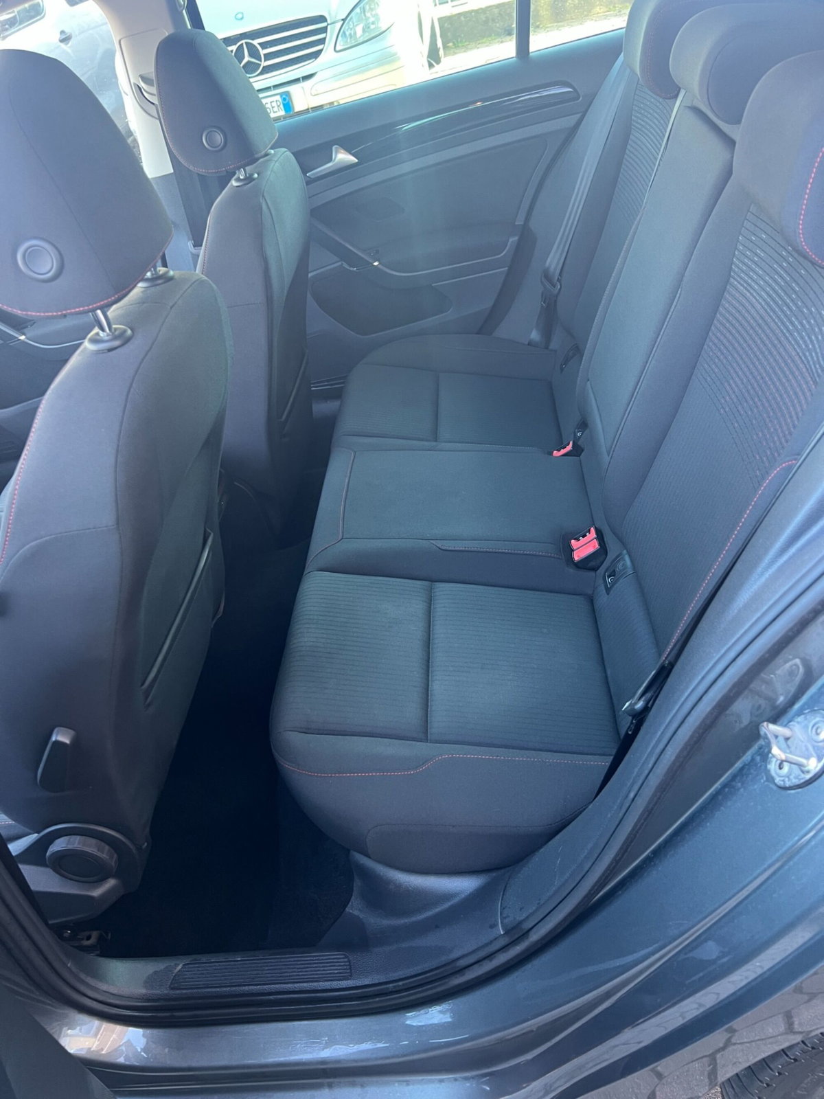 Volkswagen Golf 2.0 TDI 5p. Executive BlueMotion Technology (17)