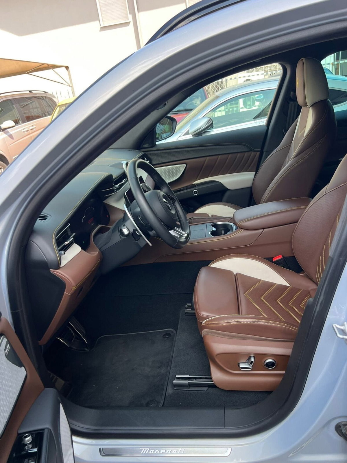 Maserati Grecale 3.0 V6 Trofeo 530cv auto (18)