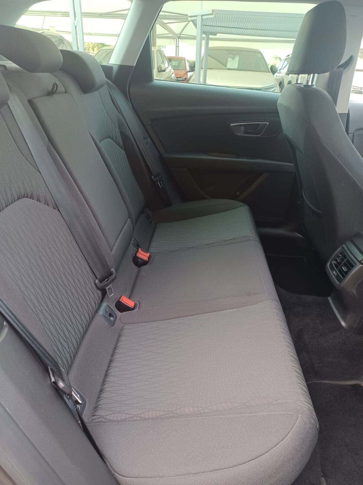 SEAT Leon ST 1.4 TGI Business HIGH (12)