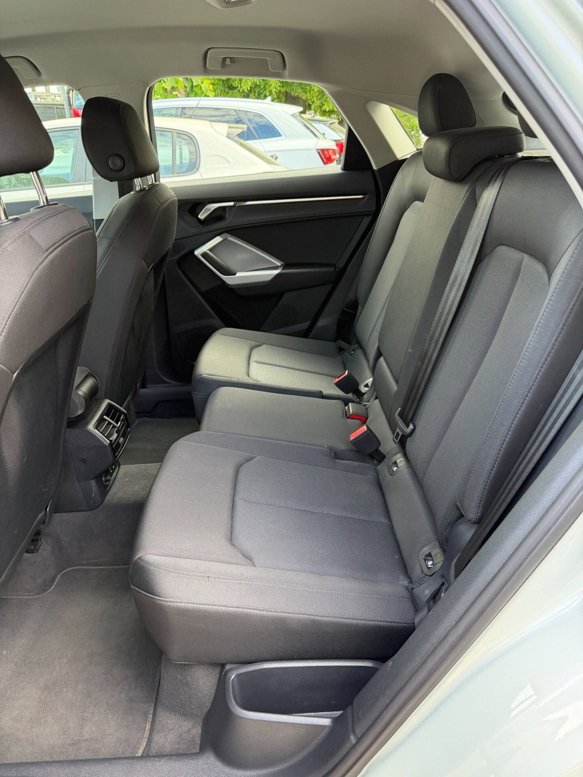 Audi Q3 Sportback 35 TDI quattro S tronic S line edition (10)