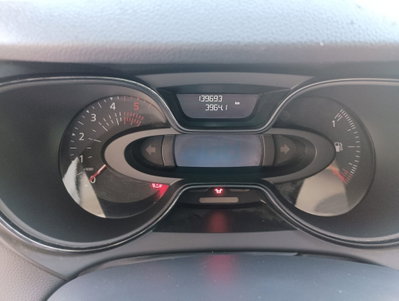 Renault Captur 1.5 dCi 8V 90 CV EDC Energy R-Link (10)