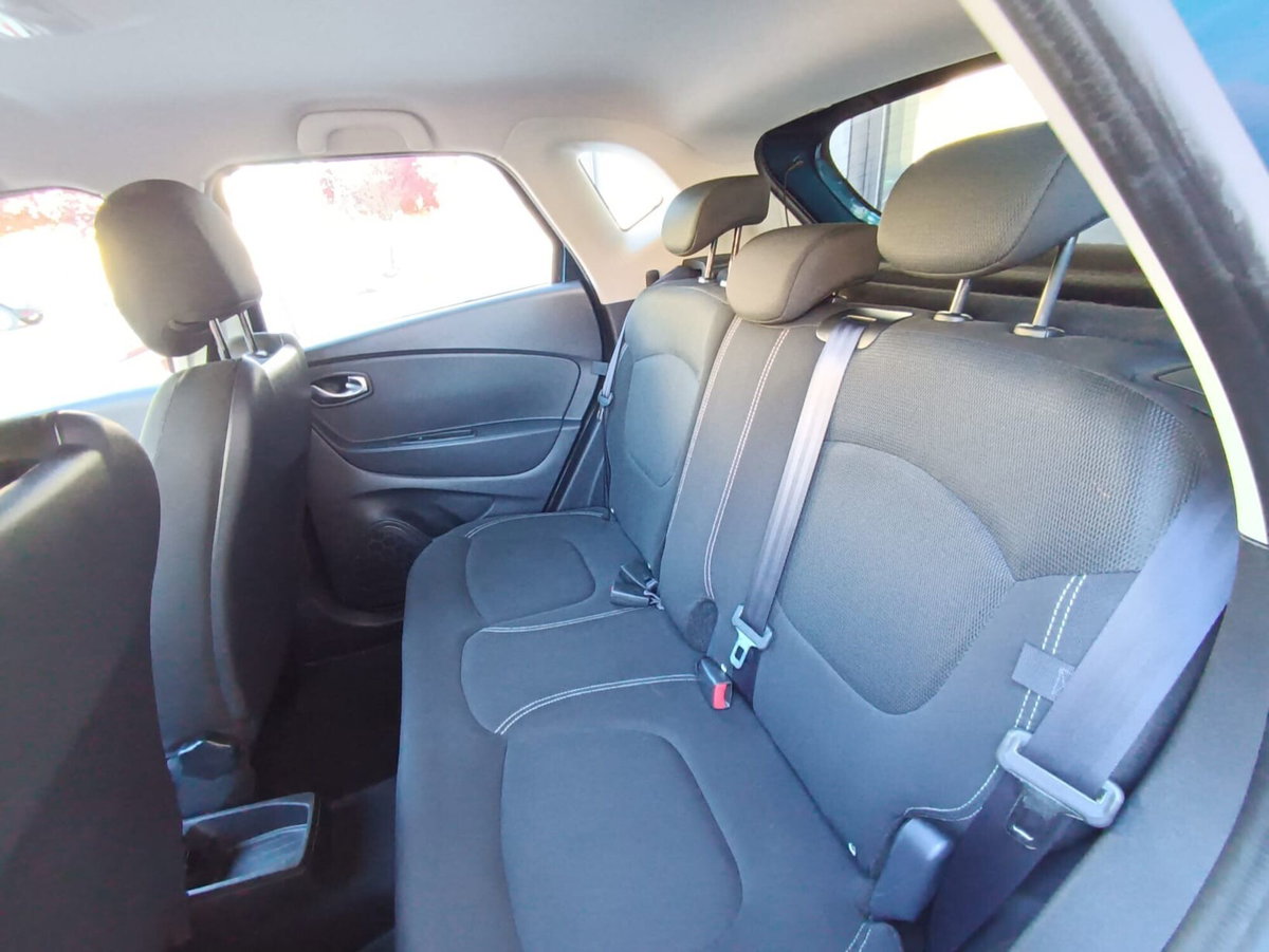 Renault Captur 1.5 dCi 8V 90 CV EDC Energy R-Link (14)