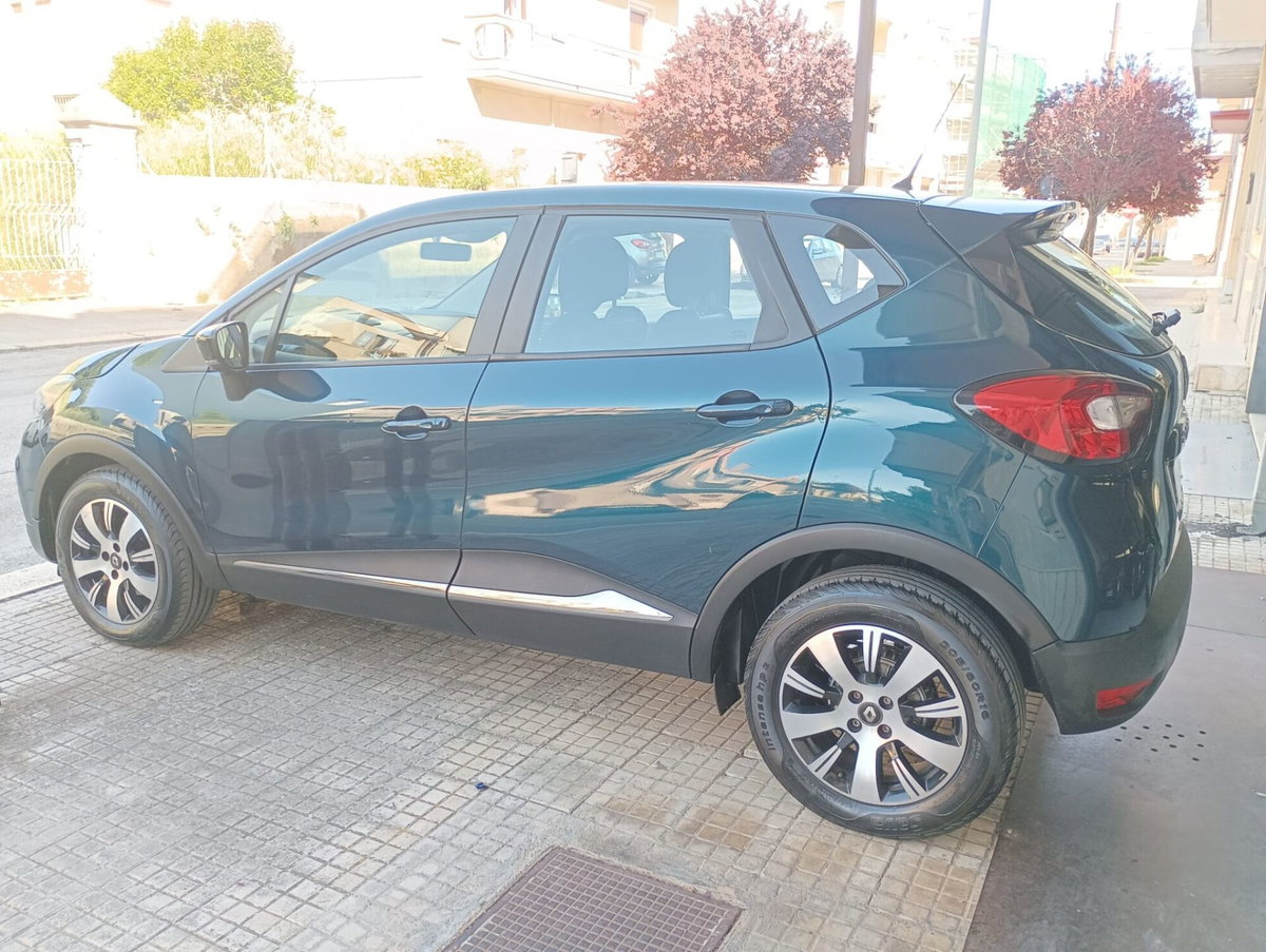 Renault Captur 1.5 dCi 8V 90 CV EDC Energy R-Link (6)