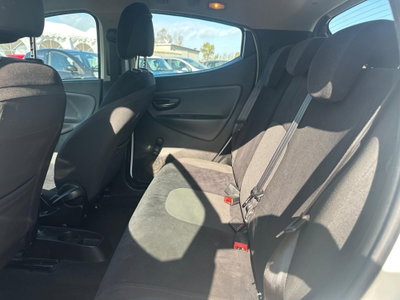Lancia Ypsilon 1.2 69 CV 5 porte GPL Ecochic Silver (10)