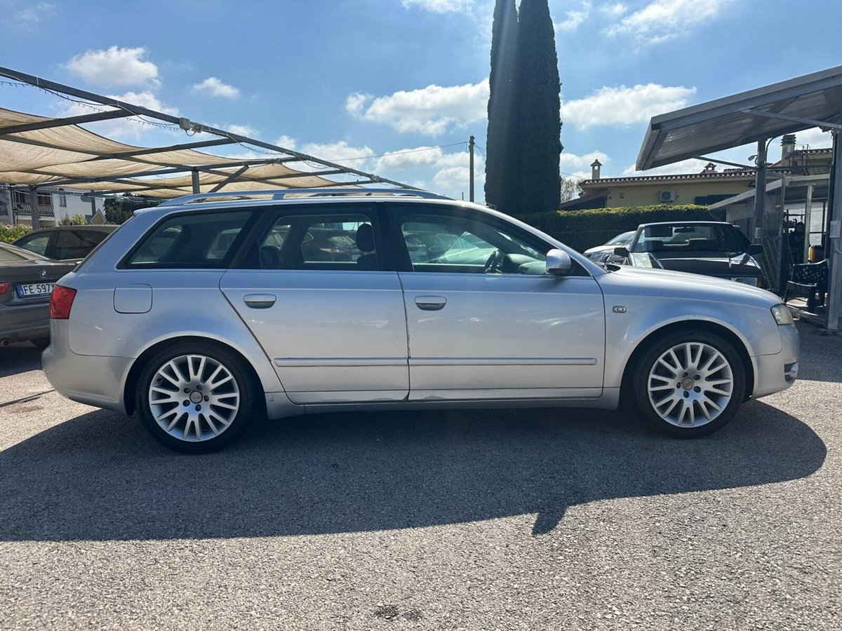 Audi A4 Avant 2.0 TDI F.AP. (2)