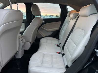 Mercedes-Benz Classe B 200 CDI BlueEFFICIENCY Premium (11)