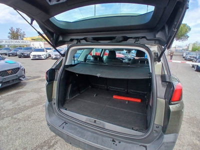 Peugeot 5008 PureTech Turbo 130 S&S EAT8 Allure (15)