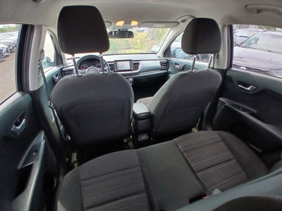 Kia Stonic 1.0 T-GDi 120 CV Style (14)
