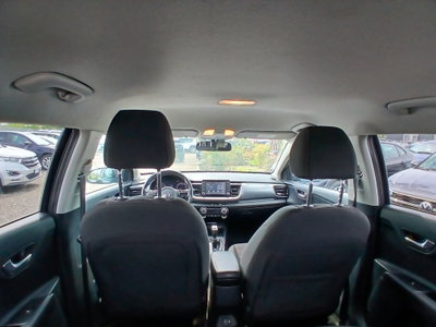 Kia Stonic 1.0 T-GDi 120 CV Style (15)
