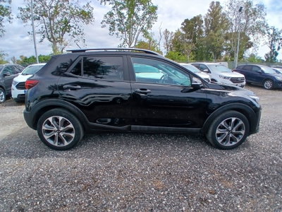 Kia Stonic 1.0 T-GDi 120 CV Style (4)