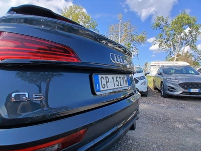 Audi Q5 35 TDI S tronic Business Advanced (14)