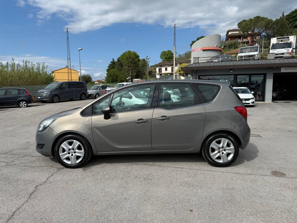 Opel Meriva 1.4 Turbo 120CV GPL Tech Cosmo (2)