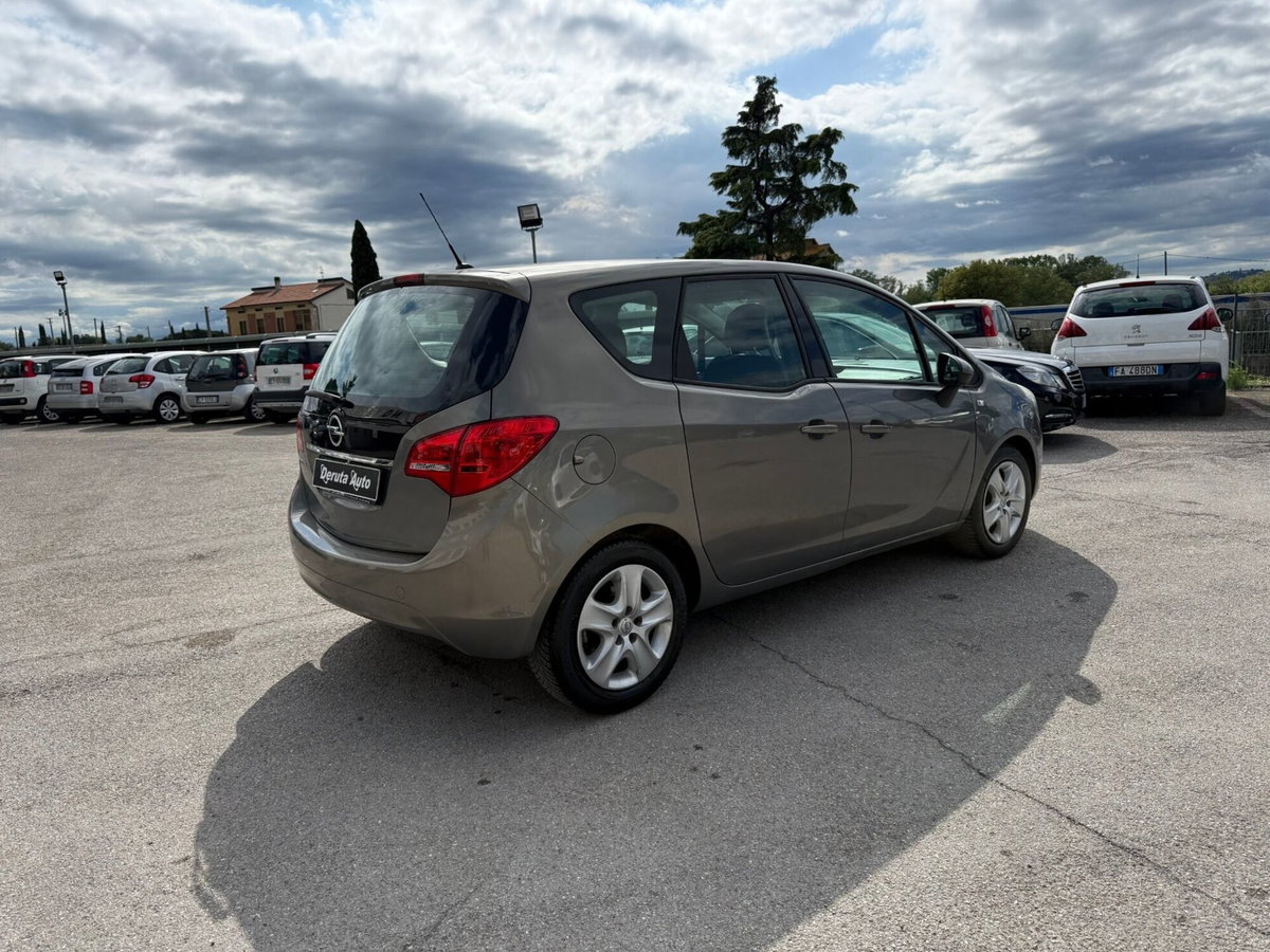 Opel Meriva 1.4 Turbo 120CV GPL Tech Cosmo (5)
