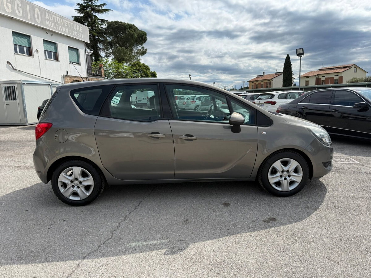 Opel Meriva 1.4 Turbo 120CV GPL Tech Cosmo (6)