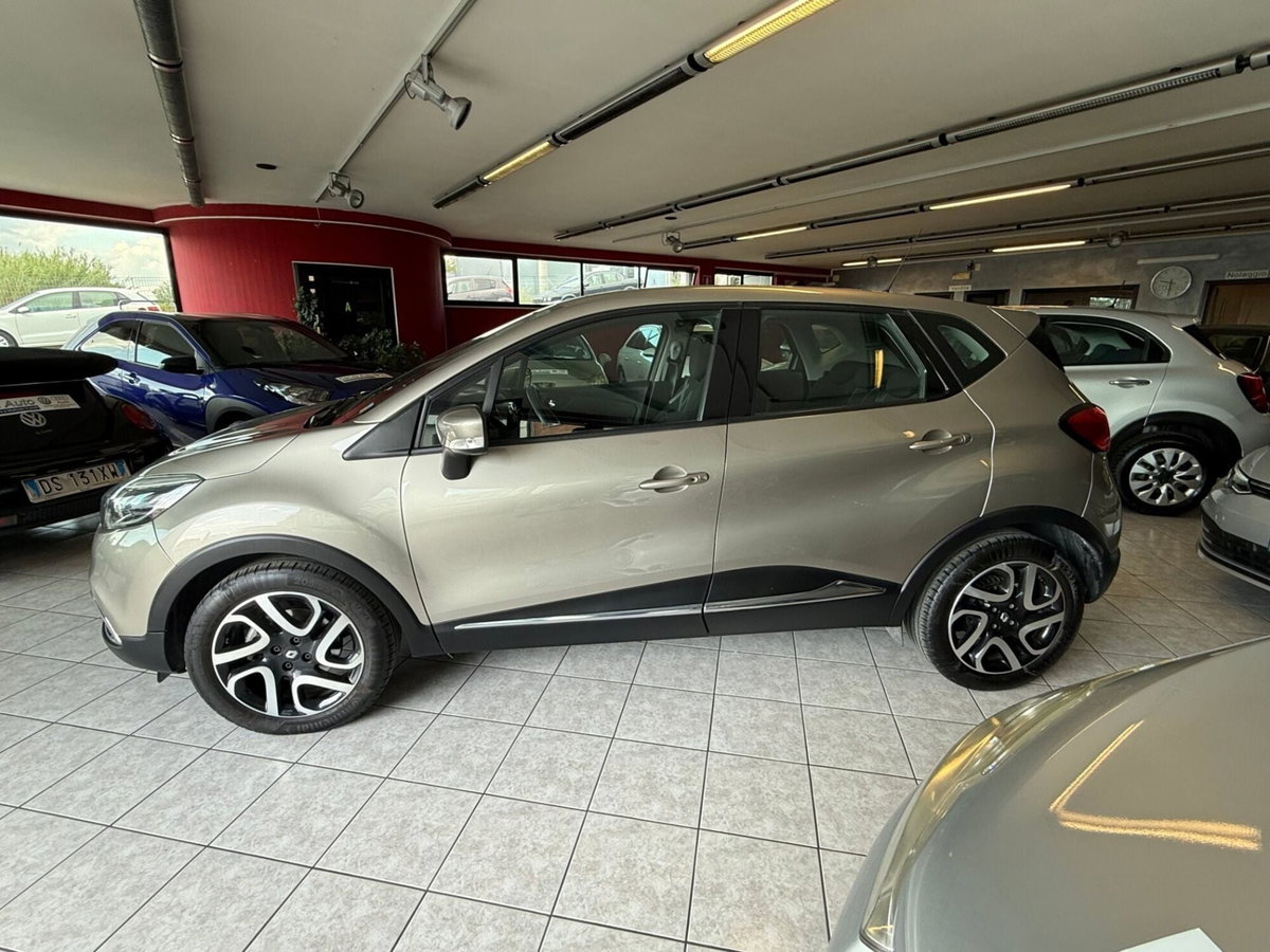Renault Captur 1.5 dCi 8V 90 CV EDC Energy R-Link (2)