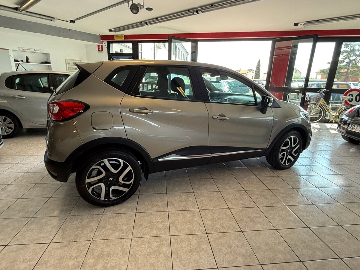 Renault Captur 1.5 dCi 8V 90 CV EDC Energy R-Link (5)