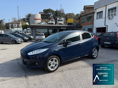 Ford Fiesta 1.4 5 porte Bz.- GPL Titanium usata